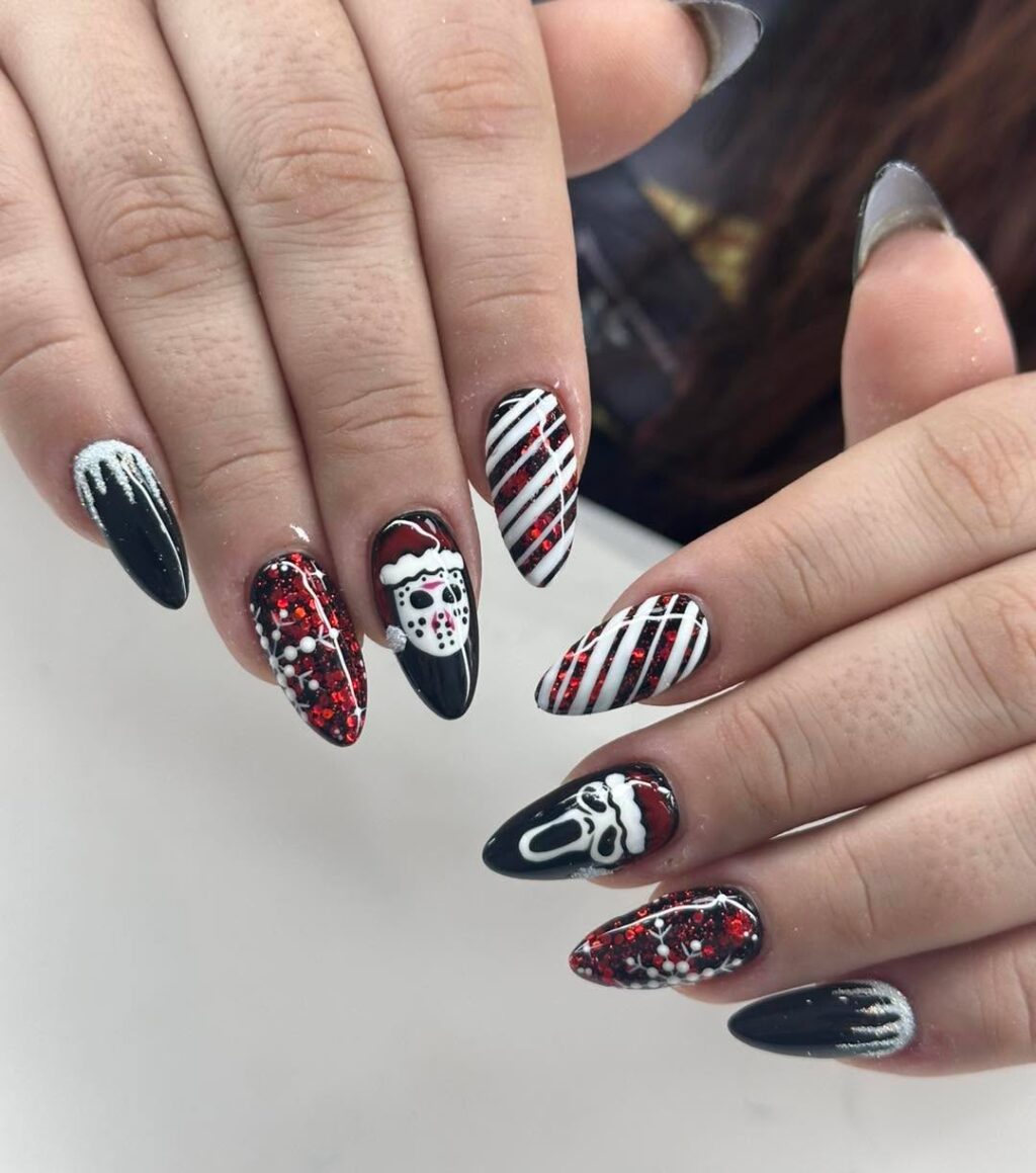 Instagram post from onglesciel. This post is in position 8.